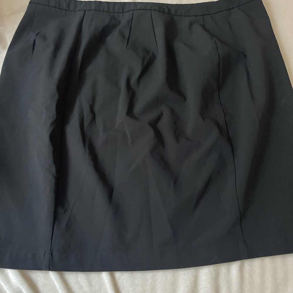 Elegant Black Women's Skirt